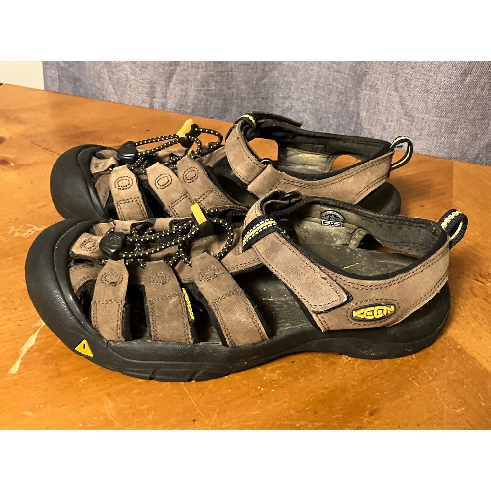 KEEN Newport H2 Kids Size 6 Leather Brown Closed Toe Waterproof Sandals 1009996